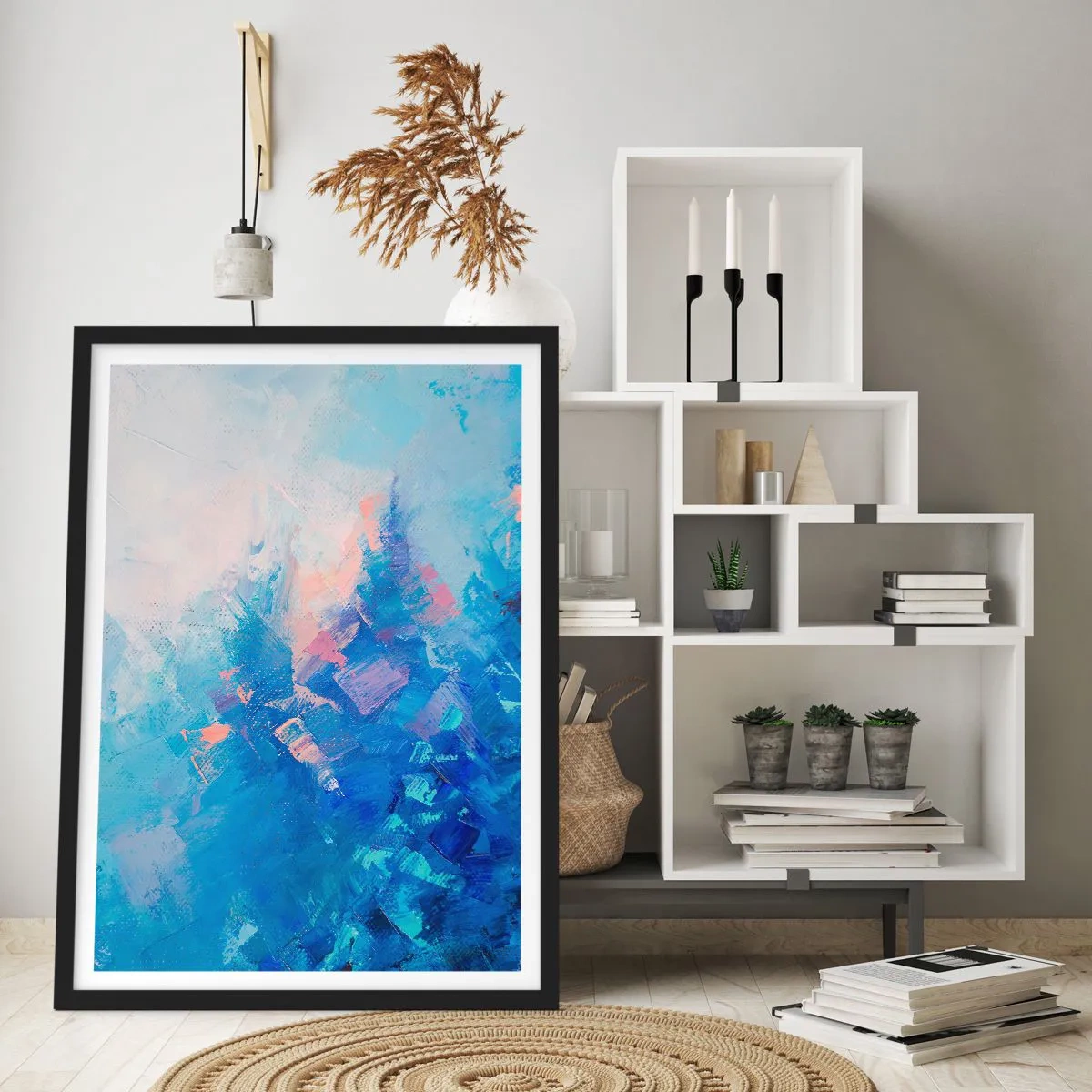 Affisch i svart ram - En abstrakt komposition i nyanser av blått och rosa inspirerad av ett vinterlandskap. - 50x70cm - Vinterabstraktion - Modern väggdekoration för vardagsrum och sovrum ARTTOR