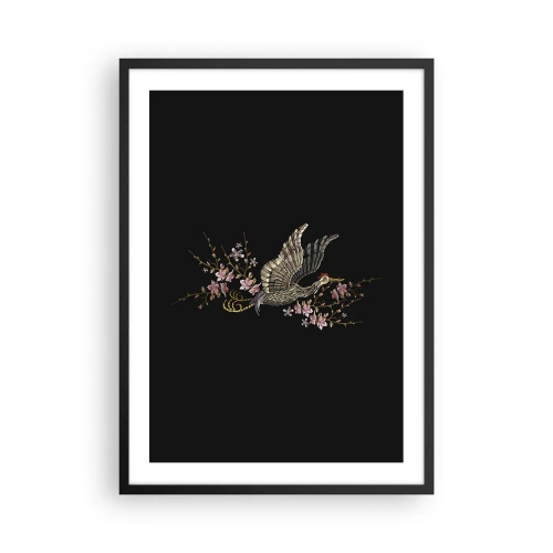 Affisch i svart ram - En trana omgiven av blommande grenar mot en svart bakgrund - 50x70cm - Exotisk, broderad fågel - Modern väggdekoration för vardagsrum och sovrum ARTTOR