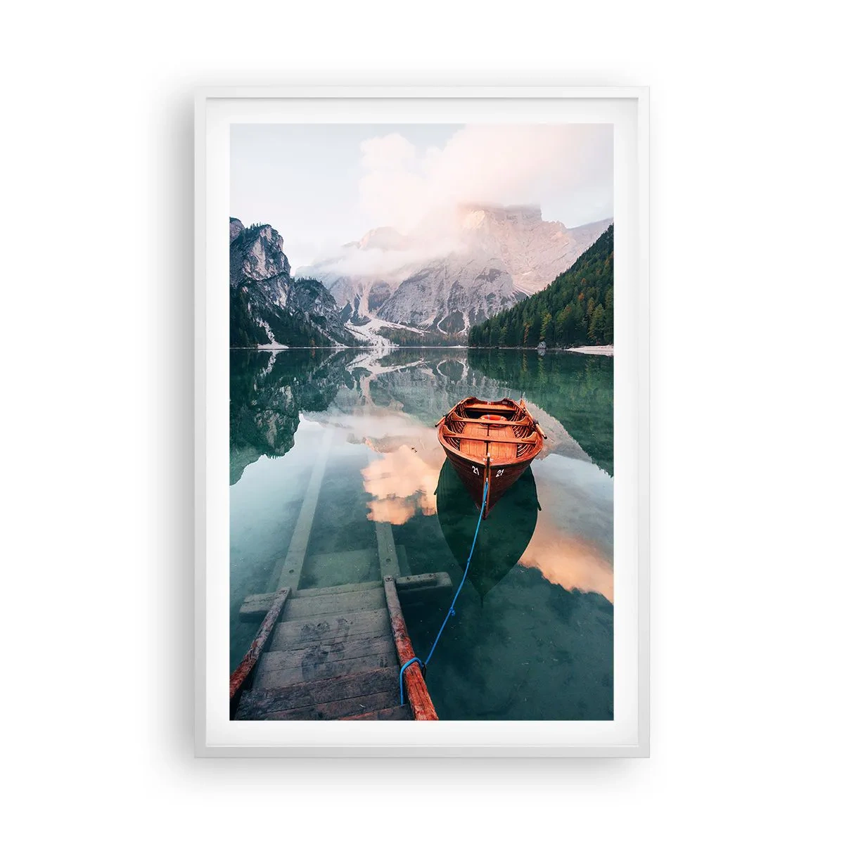 Affisch i vit ram - Lugn bergsömn - 61x91 cm