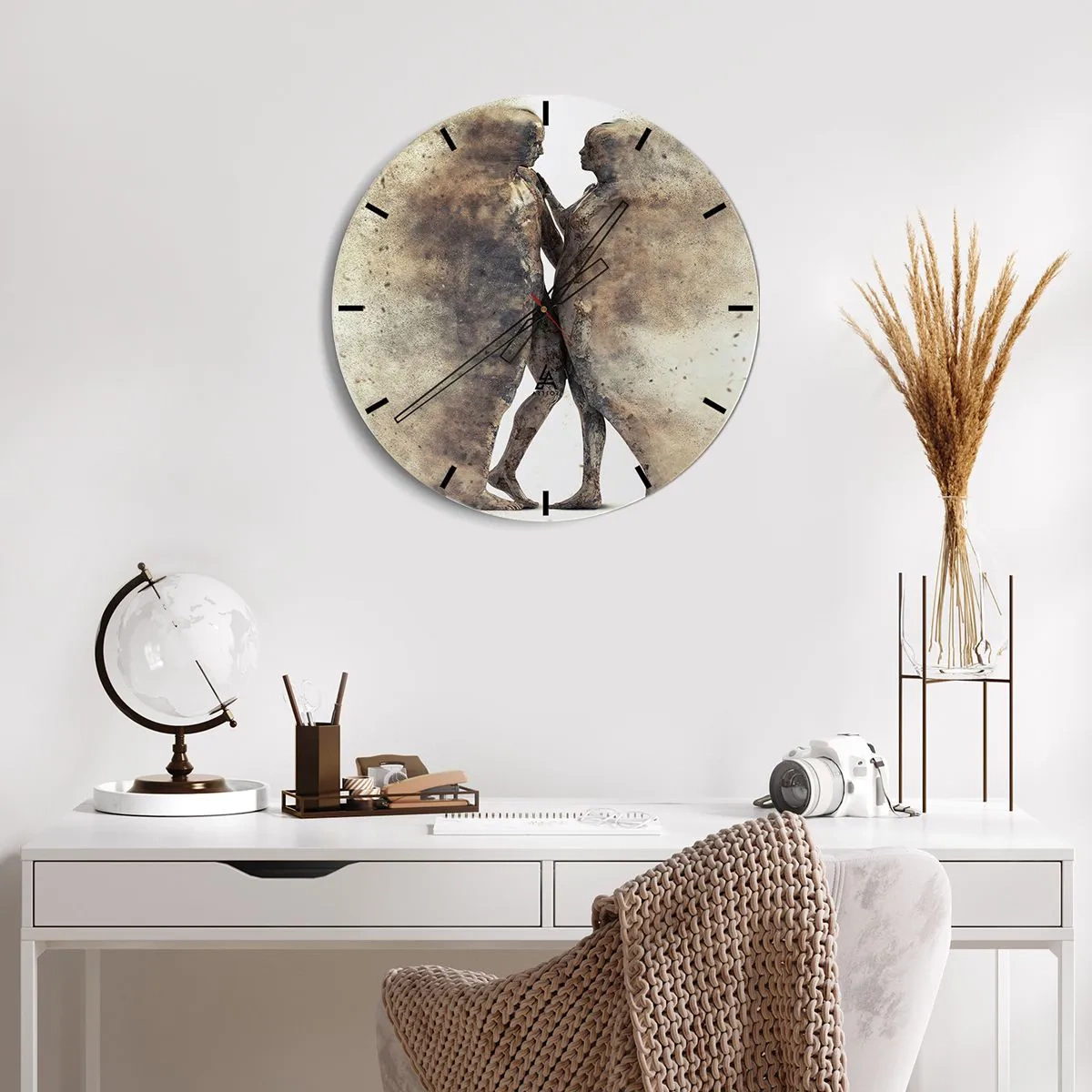 Väggklocka - Klocka på glas - Uppstådda ur aska för att älska - 30x30 cm