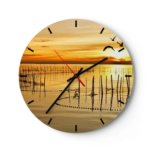 Väggklocka - Klocka på glas - Solnedgång över vattnet med fåglar i flykt - 30x30cm - Fiskevatten - Modern väggdekoration för vardagsrum, kök och sovrum ARTTOR