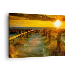 Canvastavla - Bild på duk - En trästig som leder till stranden i skenet av den nedgående solen - 70x50cm - Doppade i gammalt guld - Modern väggdekoration för vardagsrum och sovrum ARTTOR