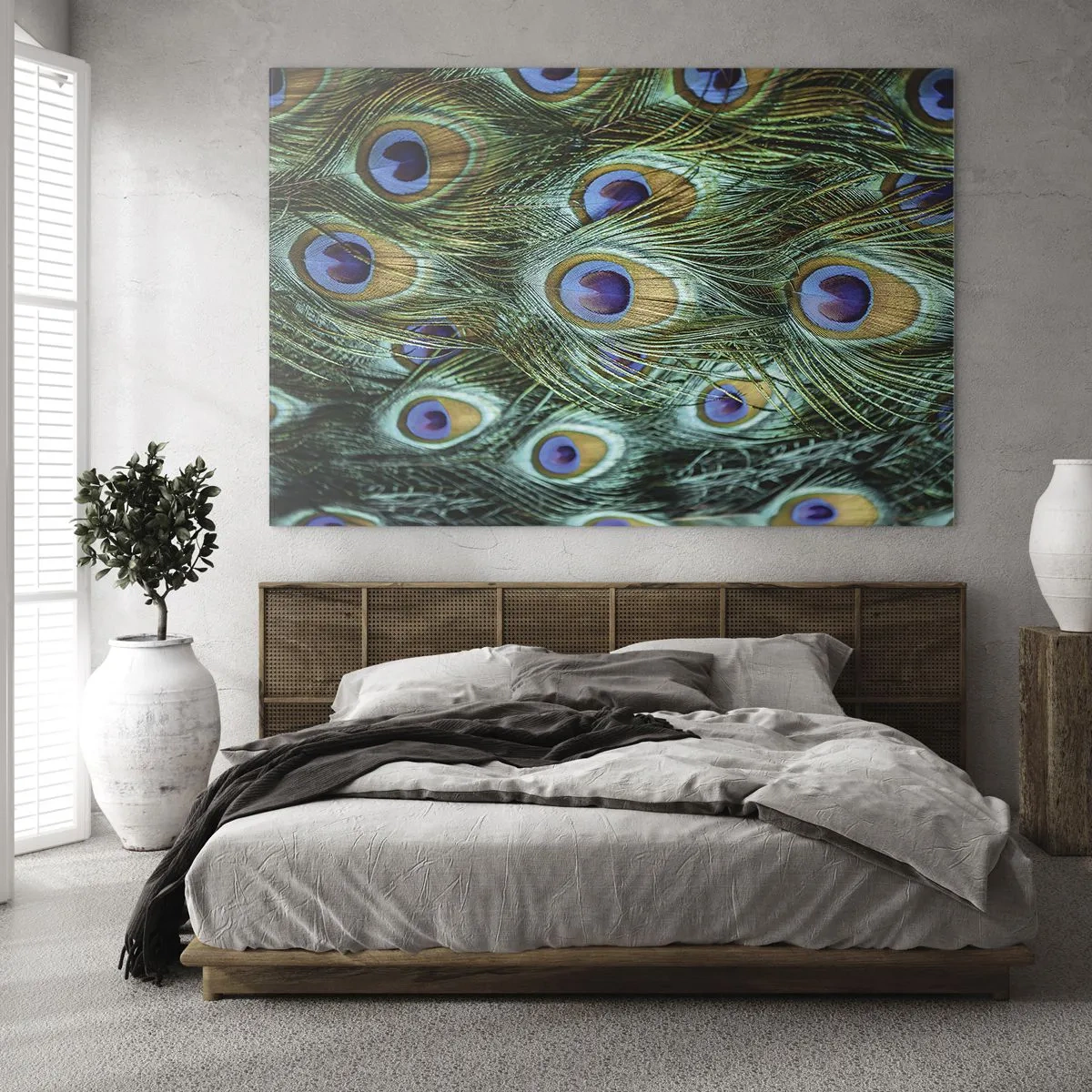 Glastavla - Bild på glas - Detalj av påfågelfjädrar med distinkta ögon - 70x50cm - Påfågels blick - Modern väggdekoration för vardagsrum och sovrum ARTTOR