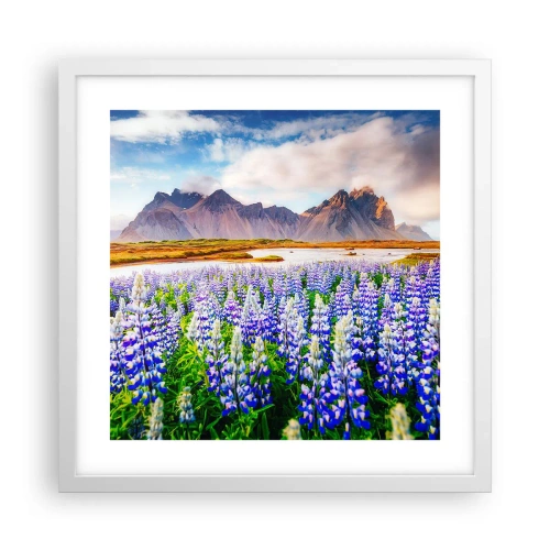 Affisch i vit ram - Styrka och stränghet bredvid mildhet - 40x40 cm