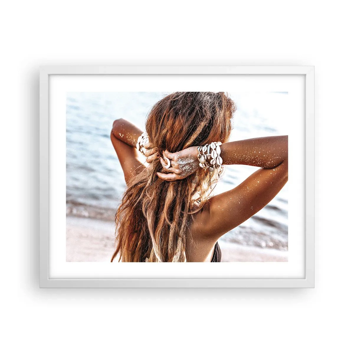 Affisch i vit ram - Vattnets och solens syster - 50x40 cm