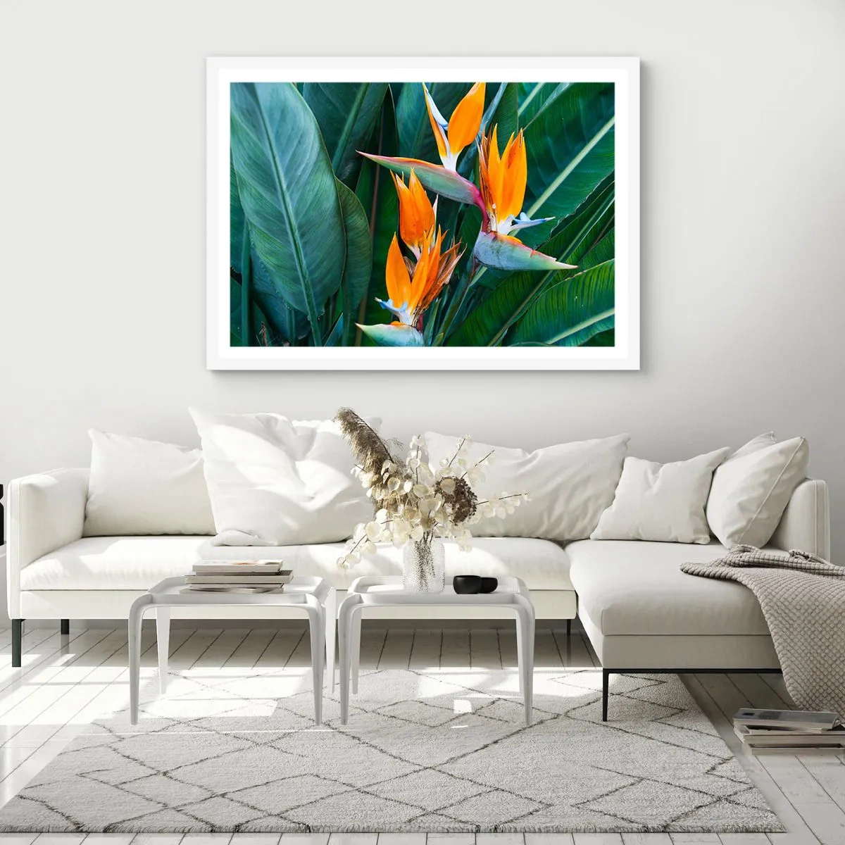 Affisch i vit ram - Är det en blomma, eller en fågel? - 70x50 cm