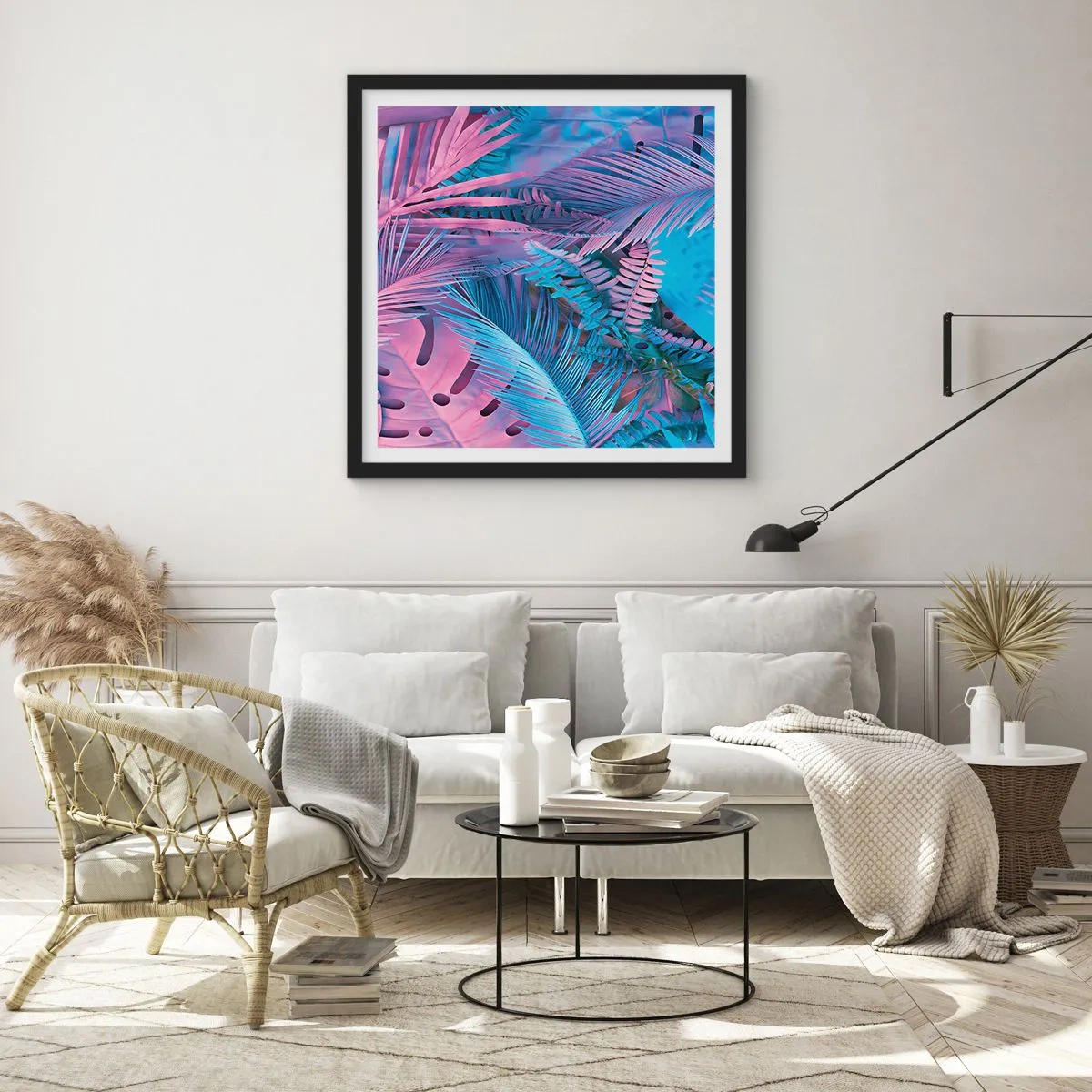Affisch i svart ram - Tropiken i rosa och blått - 30x30 cm