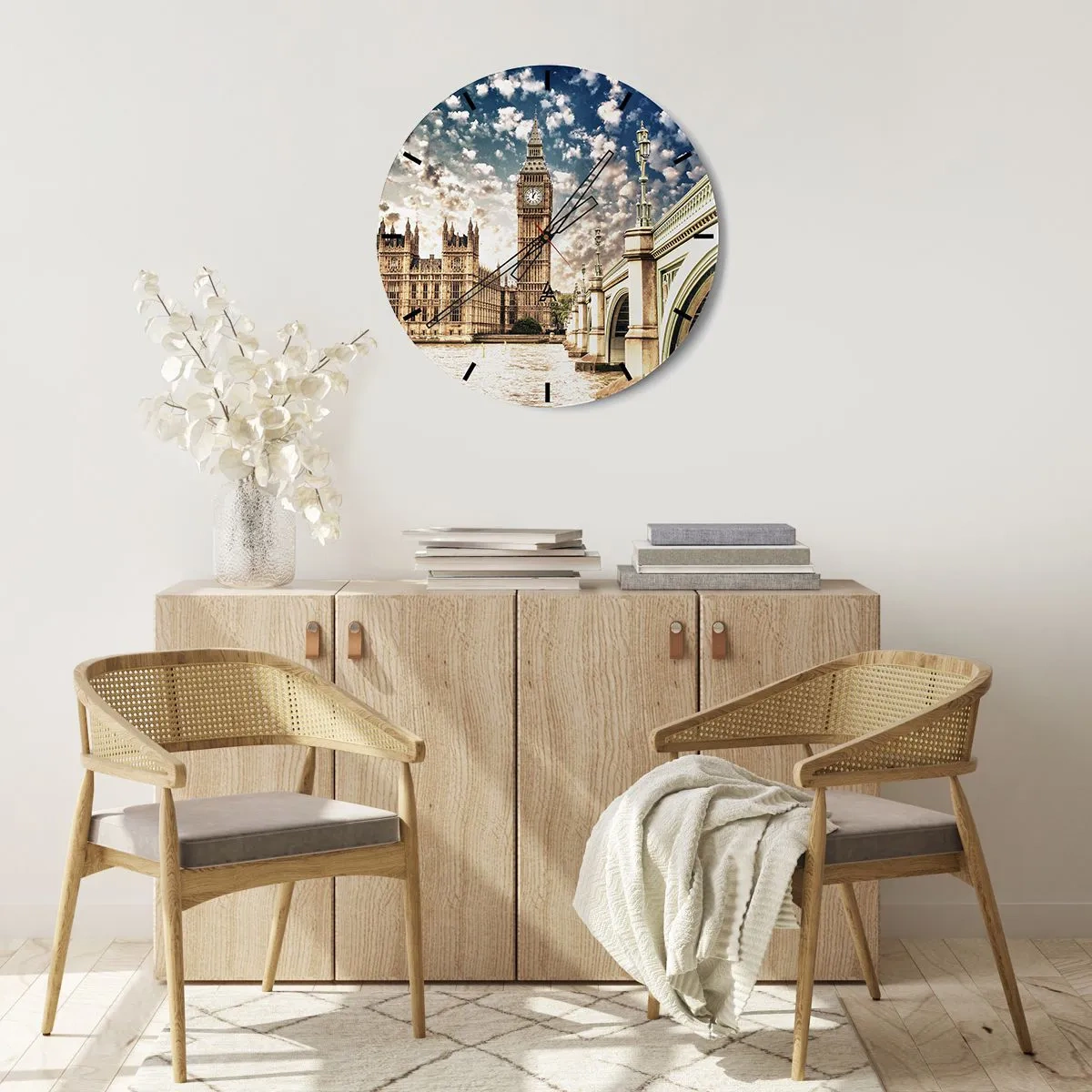 Väggklocka - Klocka på glas - Moln över Thames - 40x40 cm