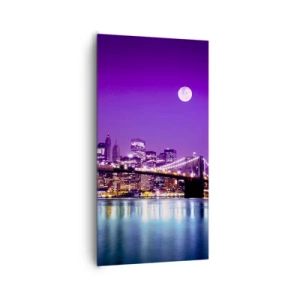 Canvastavla - Bild på duk - Storstadens ljus i violett - 65x120 cm