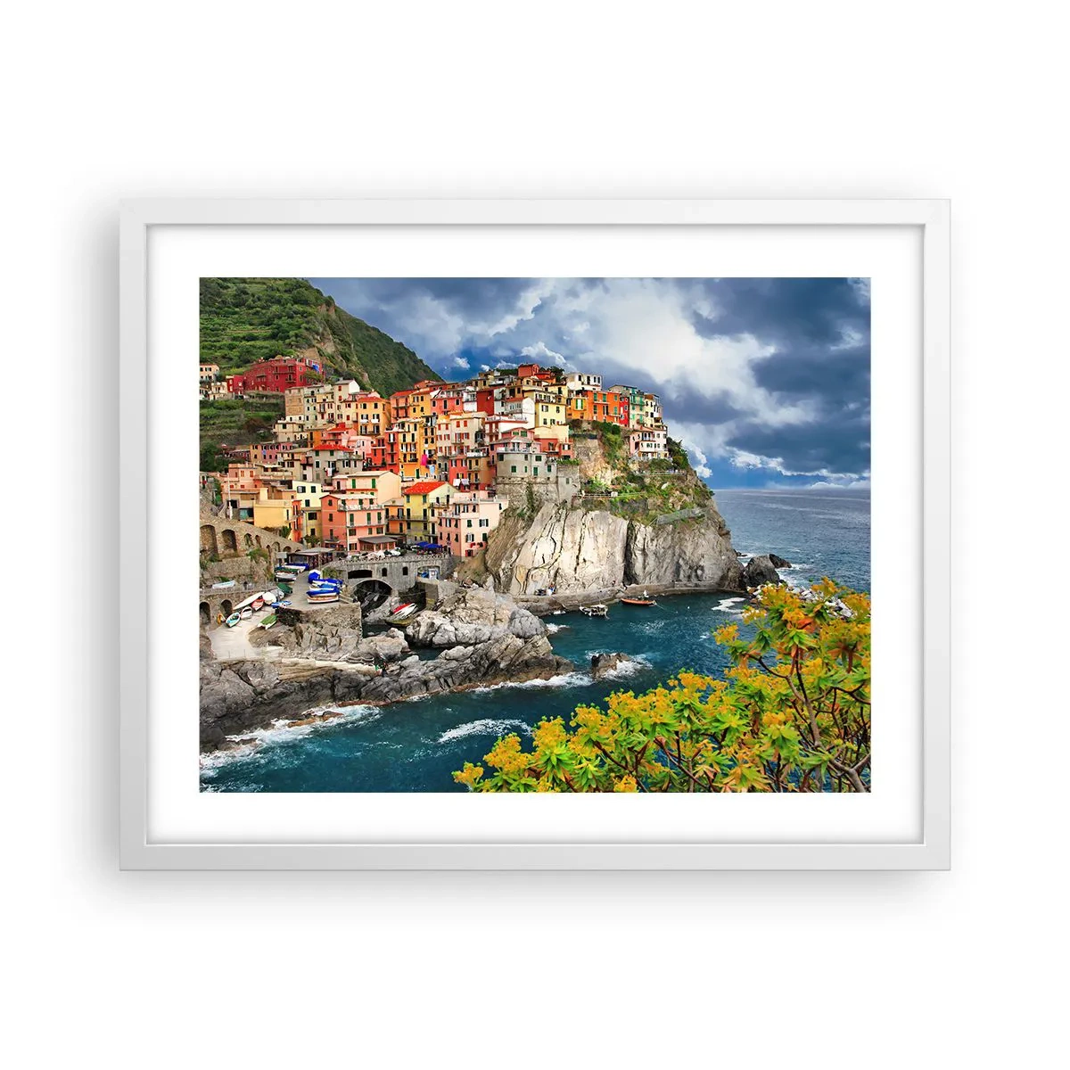 Affisch i vit ram - I bergets famn - 50x40 cm