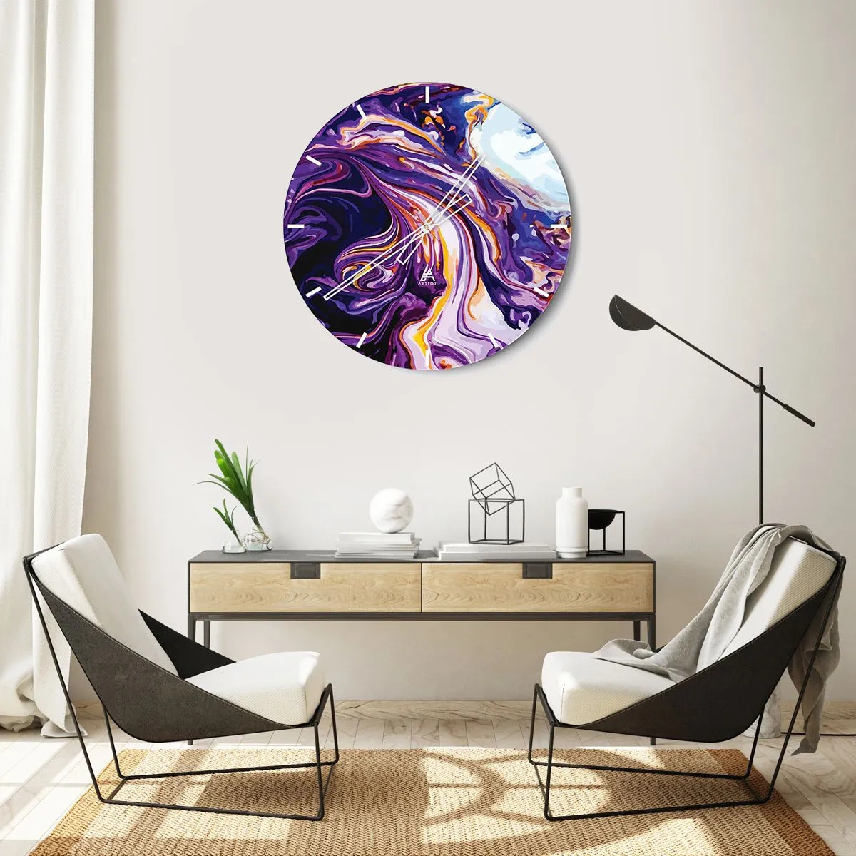 Väggklocka - Klocka på glas - Lila abstrakta virvlar med ljusa accenter - 30x30cm - Böjt rum i viol - Modern väggdekoration för vardagsrum, kök och sovrum ARTTOR