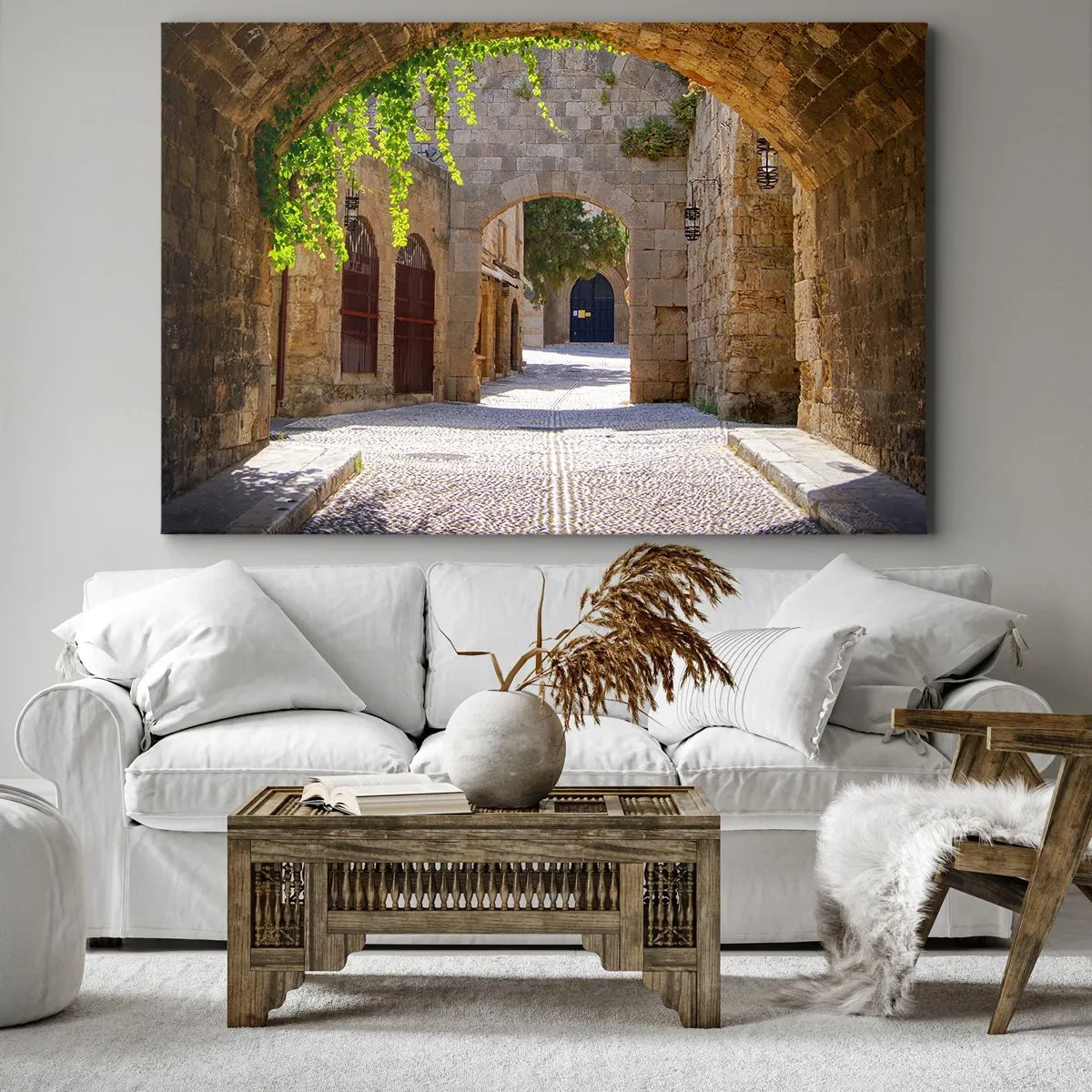 Canvastavla - Bild på duk - Stenvalv och kullerstensgator i medeltida stil - 70x50cm - Snart kommer processionen - Modern väggdekoration för vardagsrum och sovrum ARTTOR