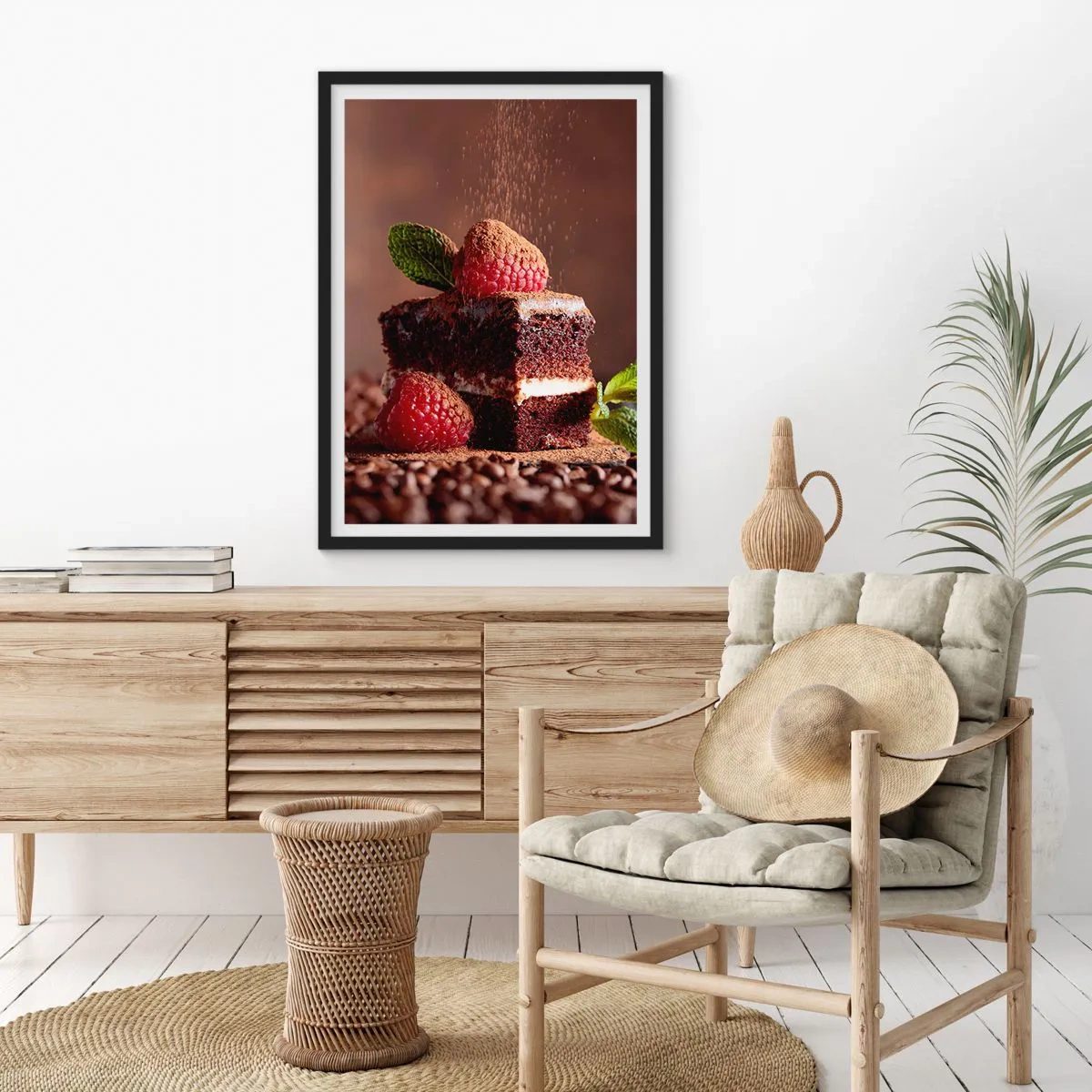 Affisch i svart ram - Chokladkaka med hallon och kakaoströssel - 50x70cm - Livet är ljuvt - Modern väggdekoration för vardagsrum och sovrum ARTTOR