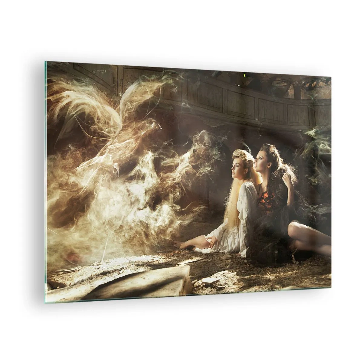 Glastavla - Bild på glas - Två kvinnor med en eldig fenix i en magisk miljö - 70x50cm - Och så blev det poesi - Modern väggdekoration för vardagsrum och sovrum ARTTOR