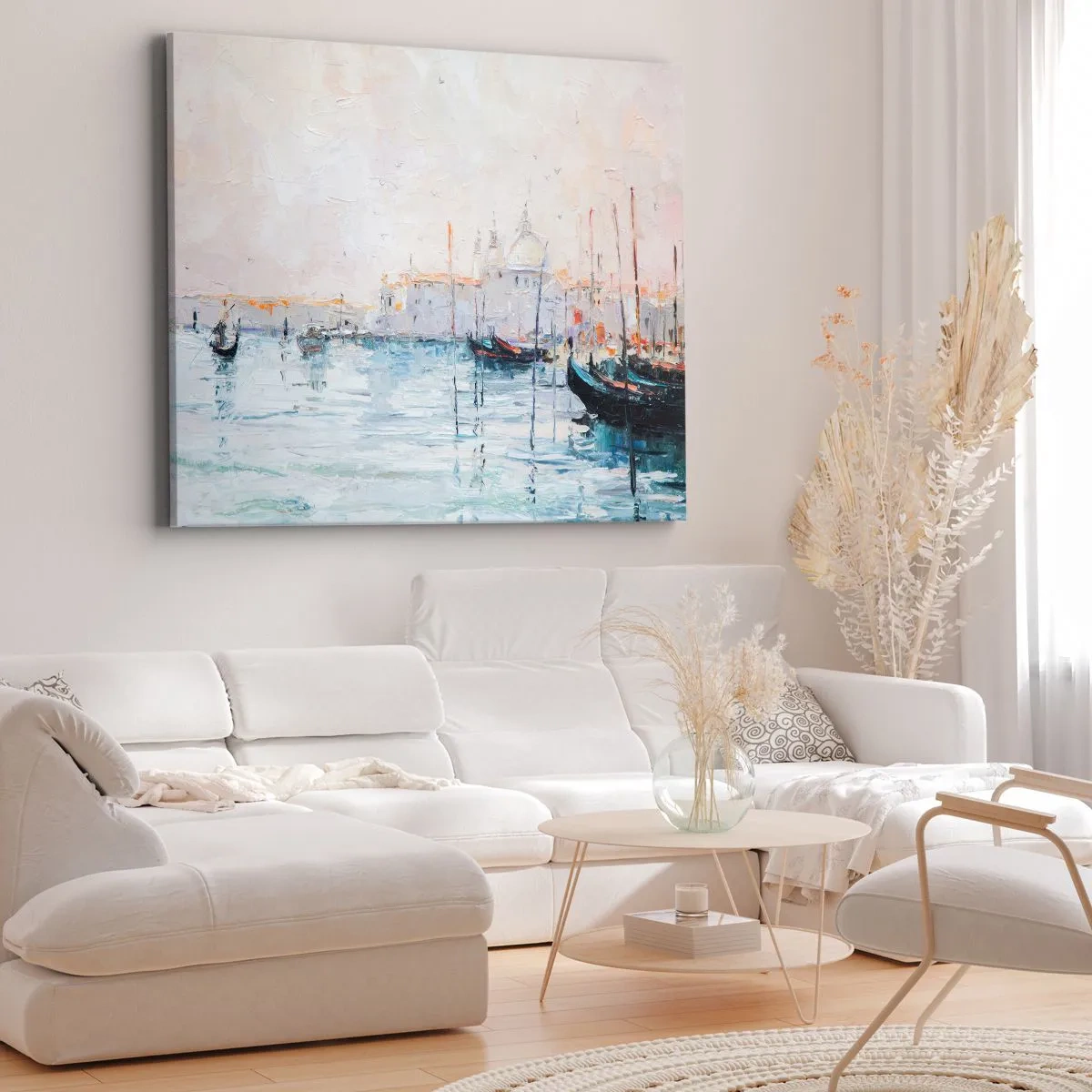 Canvastavla - Bild på duk - Pittoresk utsikt över kanalerna med pastellfärgade båtar - 70x50cm - Bortom vatten, bortom dimma - Modern väggdekoration för vardagsrum och sovrum ARTTOR
