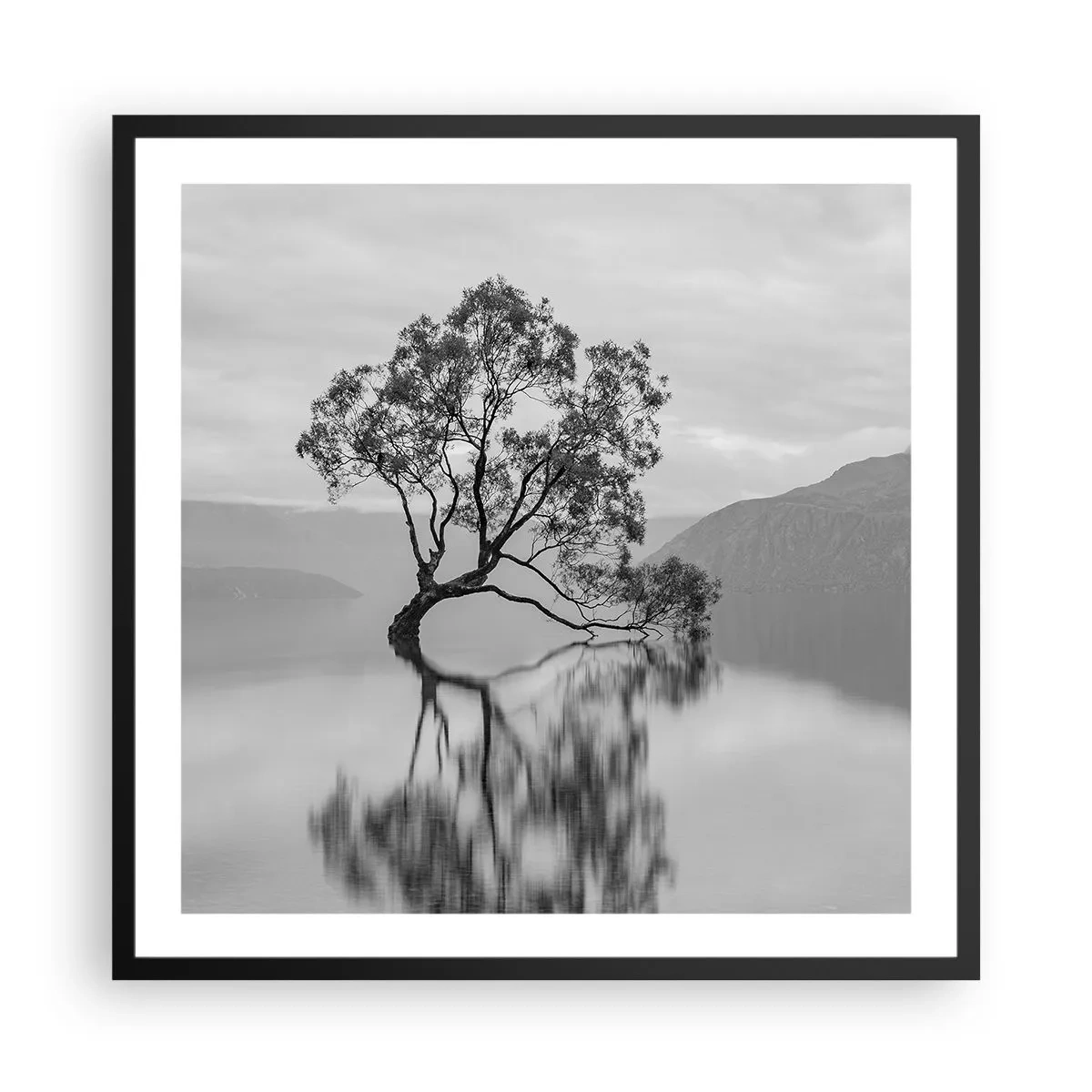 Affisch i svart ram - Det finns ett land - 60x60 cm