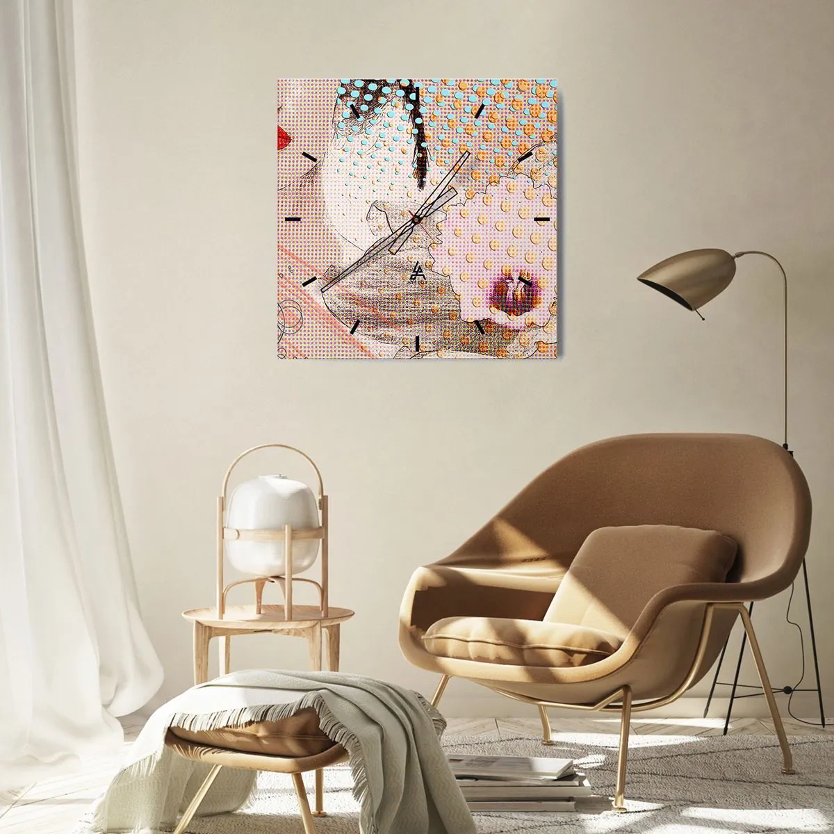 Väggklocka - Klocka på glas - Serieheroin - 40x40 cm