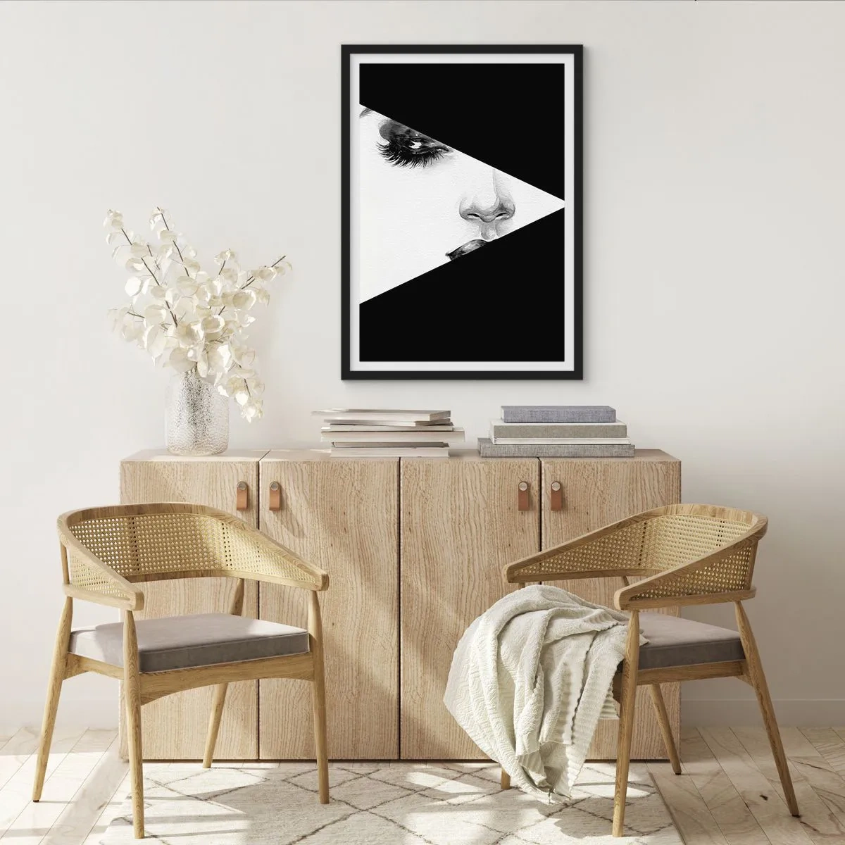 Affisch i svart ram - Alltid oupptäckt - 70x100 cm