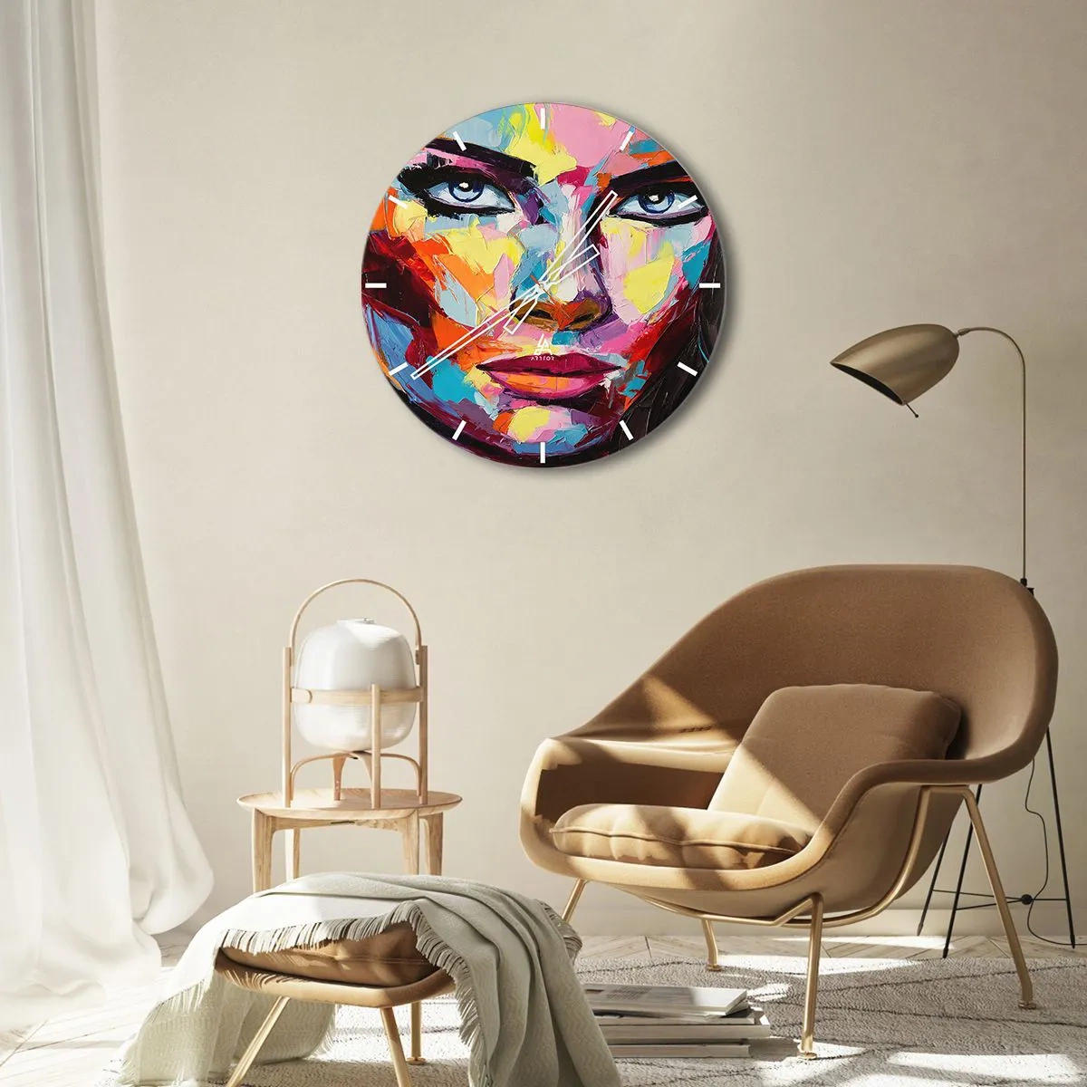 Väggklocka - Klocka på glas - Abstrakt porträtt av en kvinna i livfulla färger - 30x30cm - Själen är också färgglad - Modern väggdekoration för vardagsrum, kök och sovrum ARTTOR