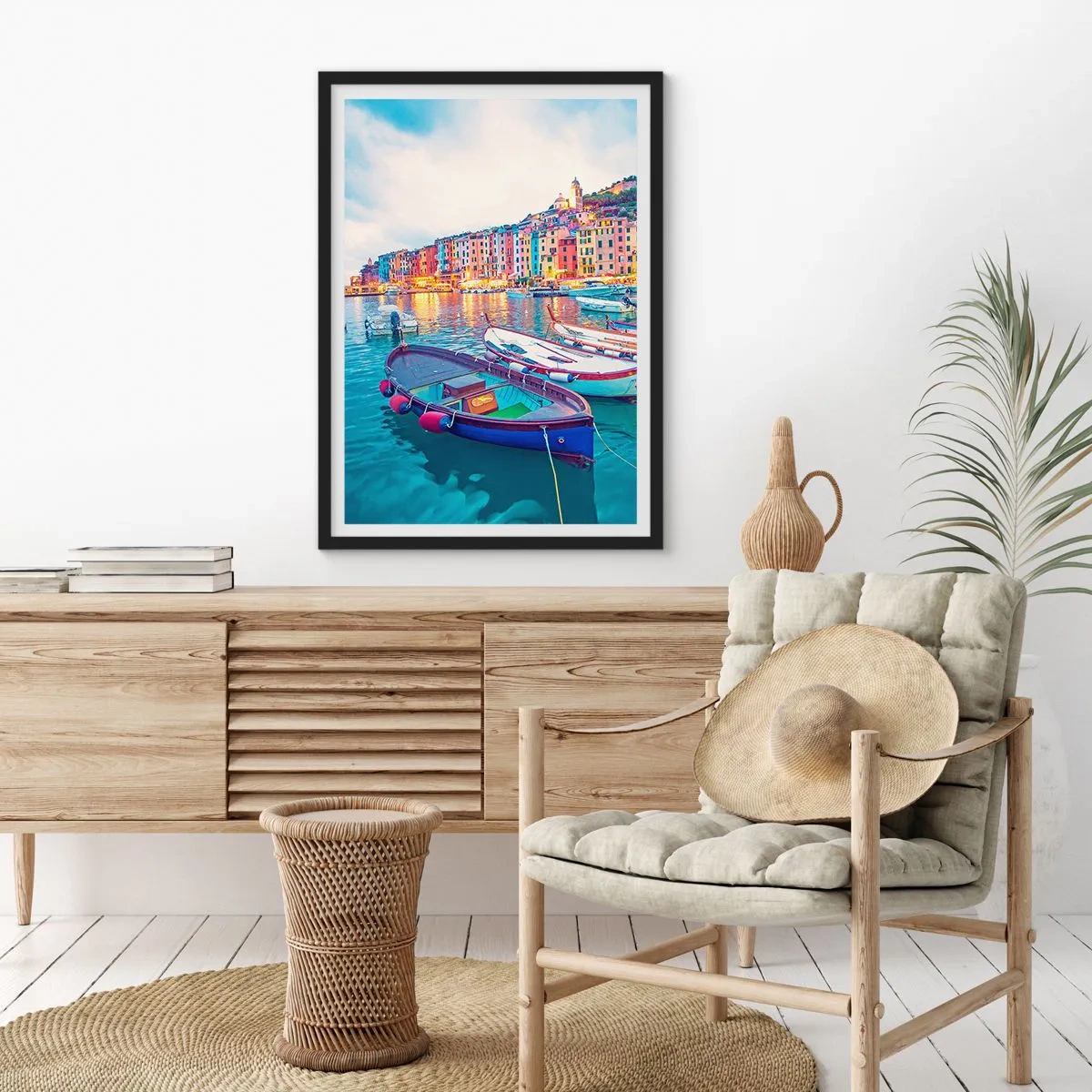 Affisch i svart ram - Färgglada hus och båtar i kustmiljö - 50x70cm - Färgglad kväll i hamnen - Modern väggdekoration för vardagsrum och sovrum ARTTOR