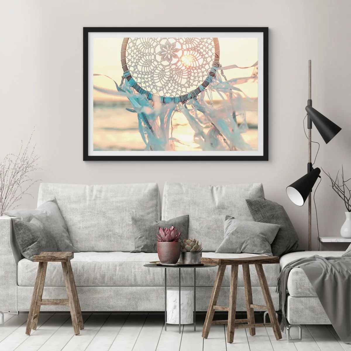 Affisch i svart ram - Spetstotem - 100x70 cm