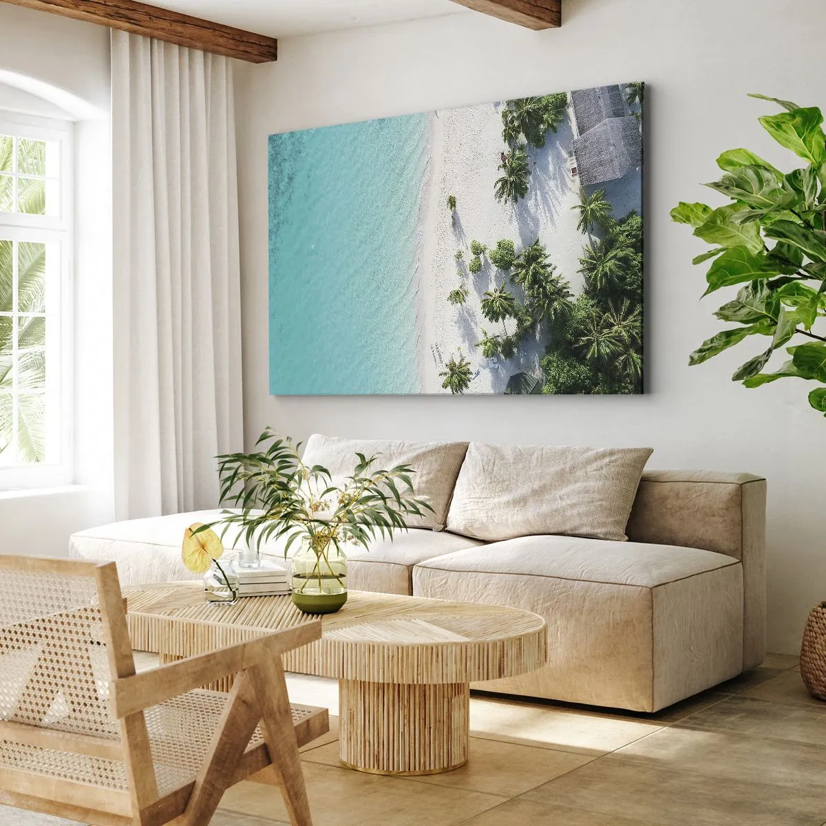 Canvastavla - Bild på duk - Fågelperspektiv över en tropisk strand med turkost vatten och palmer - 70x50cm - Semester i paradiset - Modern väggdekoration för vardagsrum och sovrum ARTTOR