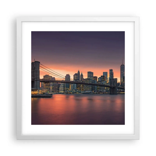 Affisch i vit ram - Doppad i lila tystnad - 40x40 cm