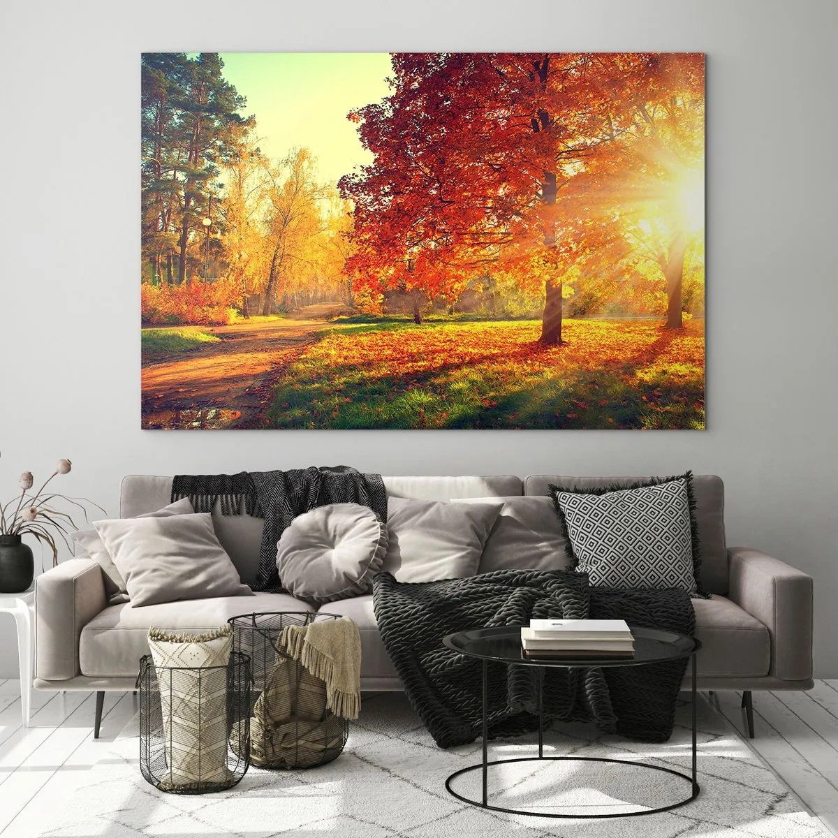 Glastavla - Bild på glas - Höstgränd med solstrålar - 70x50cm - Rött är vackert - Modern väggdekoration för vardagsrum och sovrum ARTTOR