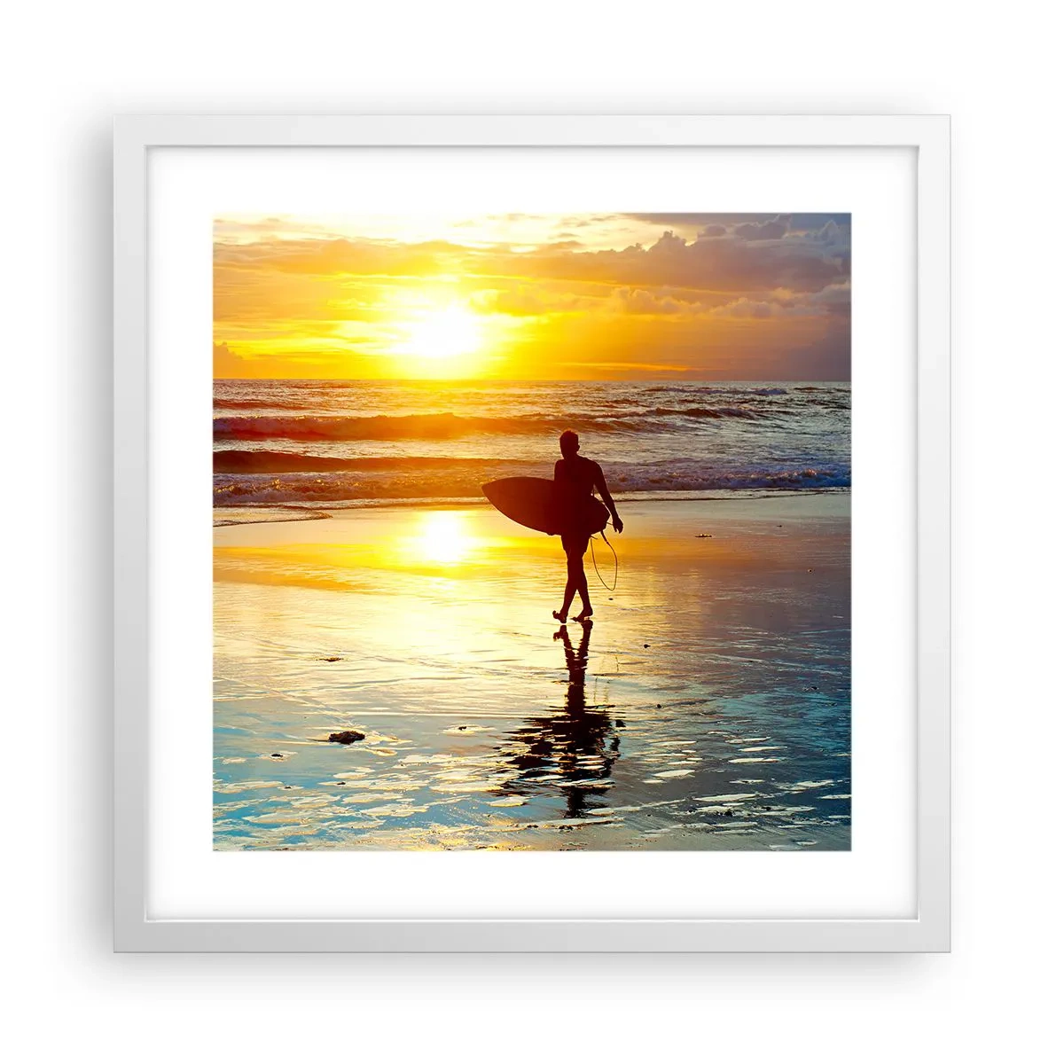 Affisch i vit ram - Kämpes återkomst - 40x40 cm