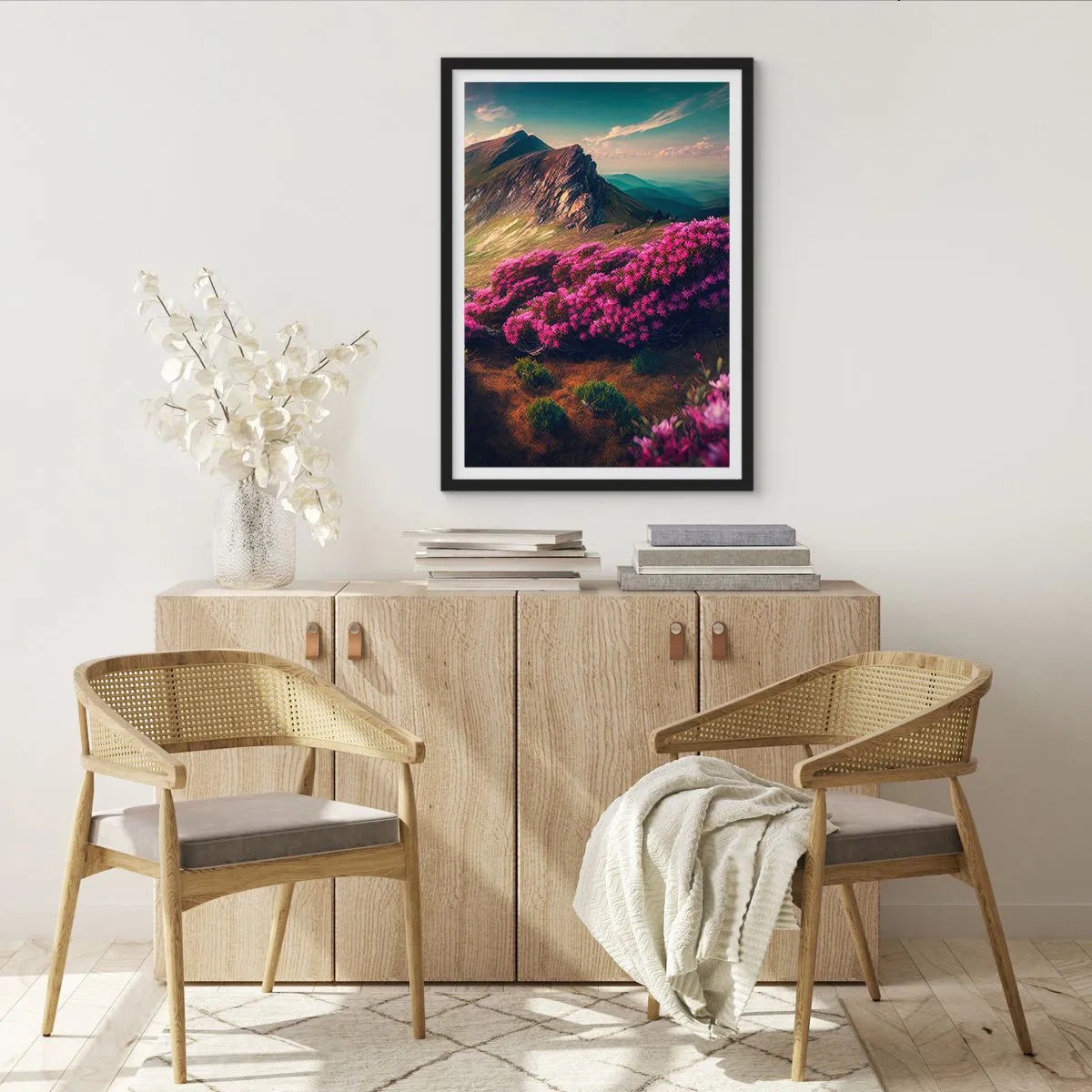 Affisch i svart ram - Berglandskap med blommande rhododendron - 50x70cm - Sommar i fjällen - Modern väggdekoration för vardagsrum och sovrum ARTTOR
