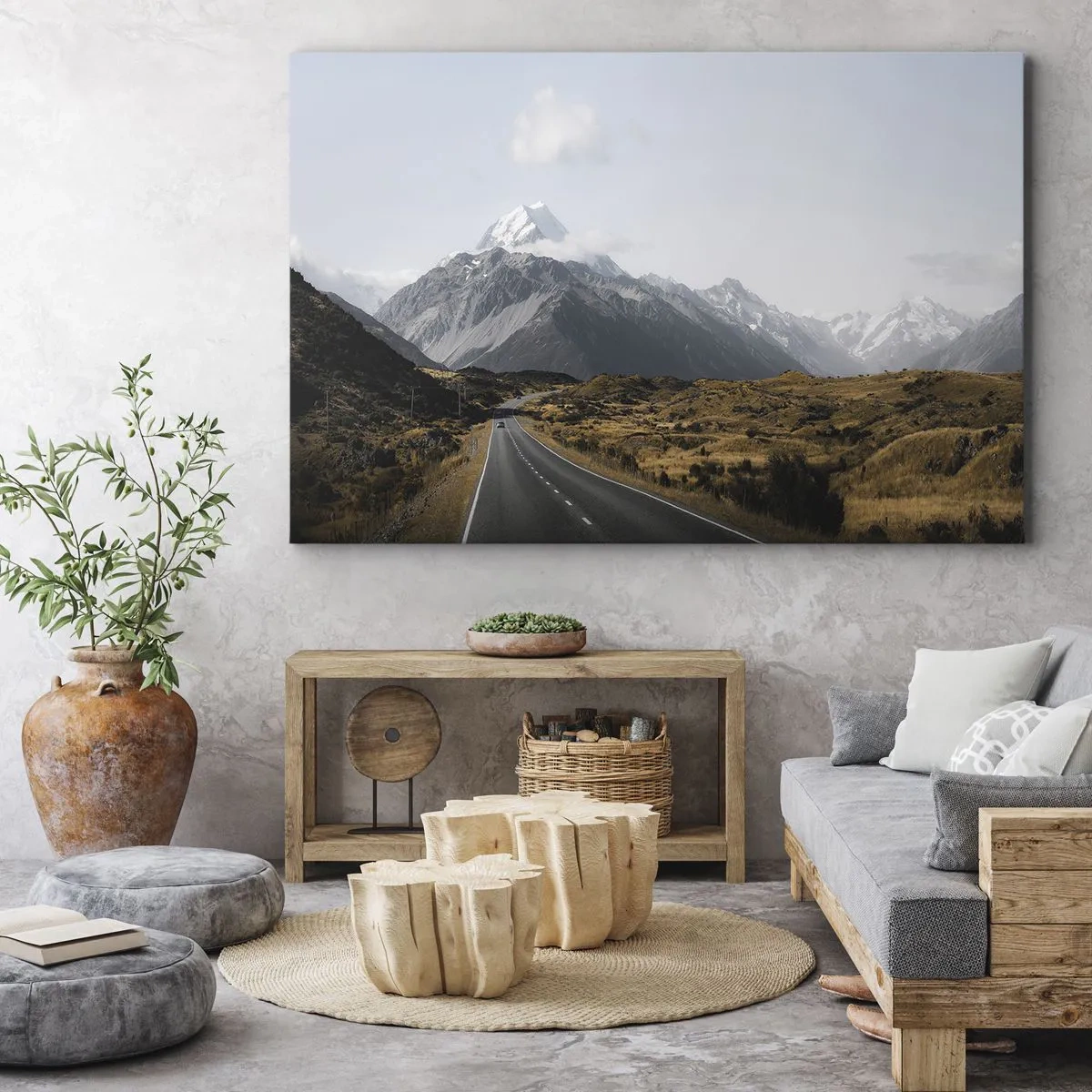 Canvastavla - Bild på duk - En väg i bergen omgiven av ett pittoreskt landskap - 70x50cm - Väg till fjällens hjärta - Modern väggdekoration för vardagsrum och sovrum ARTTOR