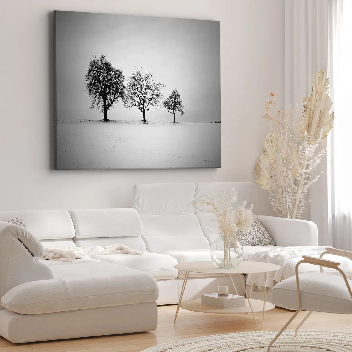 Canvastavla - Bild på duk - Tre träd i ett snöigt fält i monokromatisk stil - 70x50cm - Vad drömmer de om? - Modern väggdekoration för vardagsrum och sovrum ARTTOR