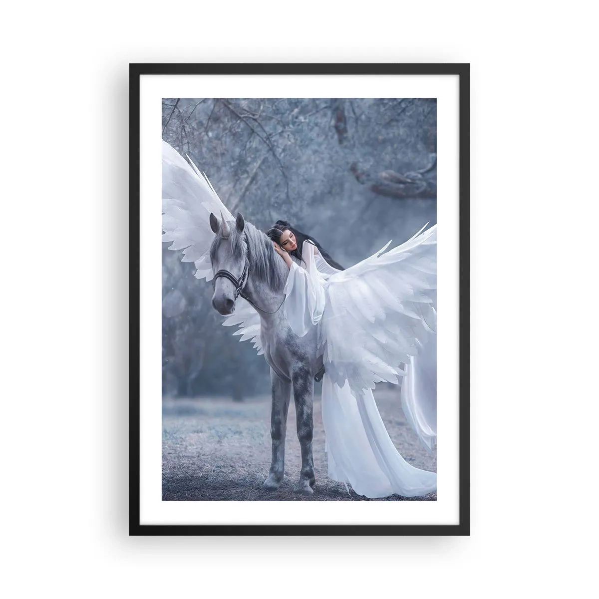 Affisch i svart ram - Pegasus med vita vingar och en eterisk figur - 50x70cm - En stund full av inspiration - Modern väggdekoration för vardagsrum och sovrum ARTTOR