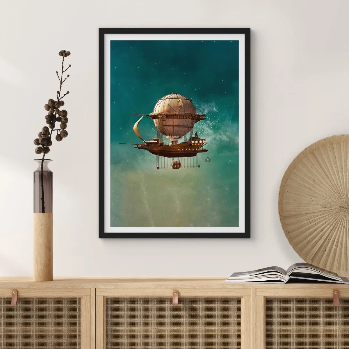 Affisch i svart ram - Ett fantastiskt luftskepp som svävar bland stjärnorna - 50x70cm - Jules Verne hälsar - Modern väggdekoration för vardagsrum och sovrum ARTTOR