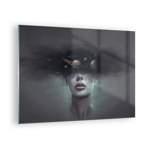 Glastavla - Bild på glas - En kvinna med planeter som huvud i en surrealistisk komposition - 70x50cm - Och planeterna blir galna... - Modern väggdekoration för vardagsrum och sovrum ARTTOR