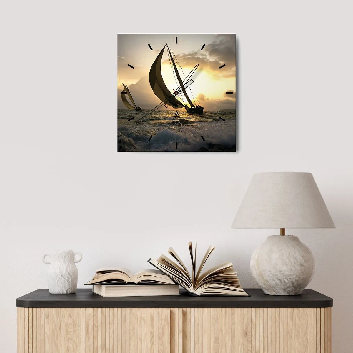 Väggklocka - Klocka på glas - Med och mot vinden - 30x30 cm