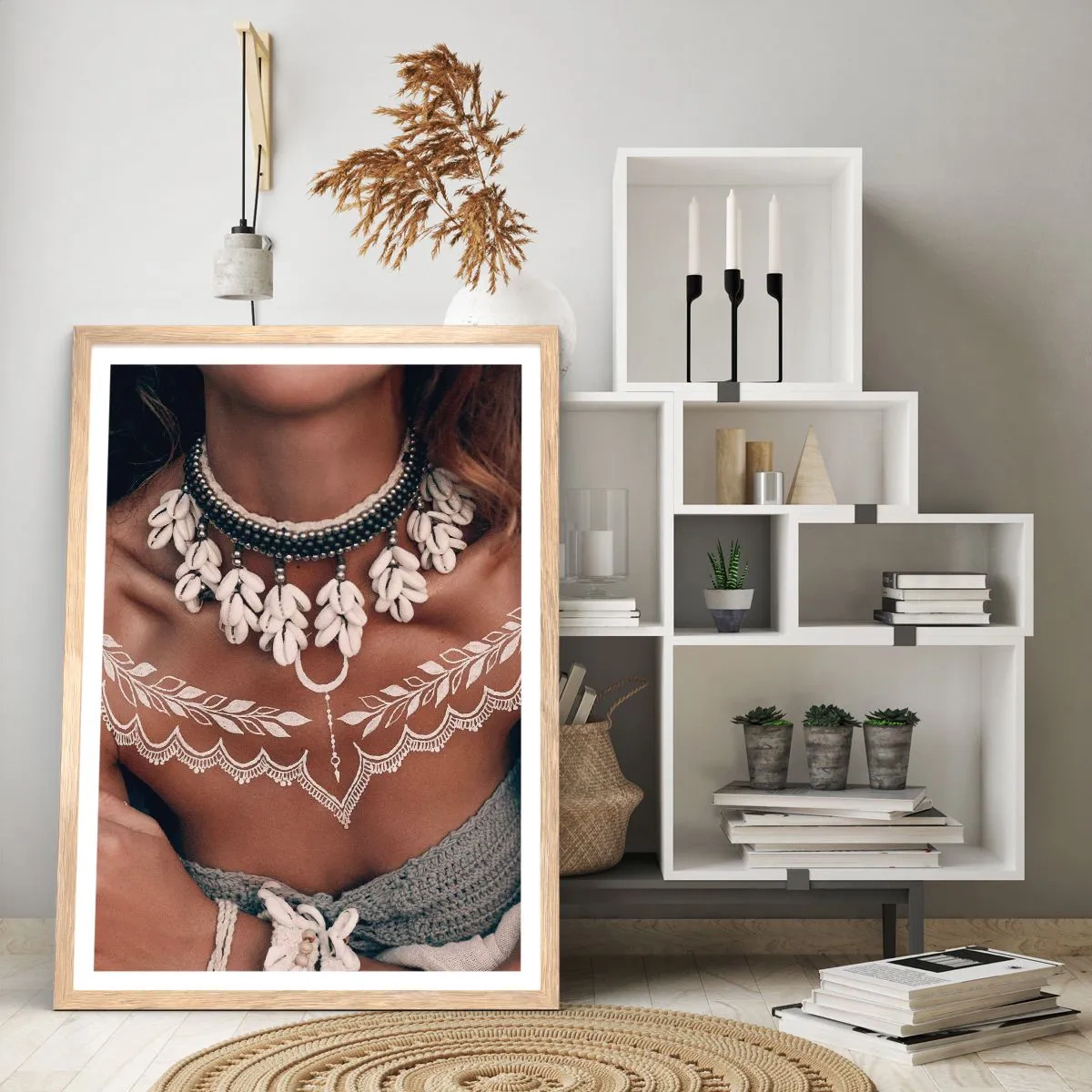 Affisch i ram av ljusek - Kvinnlighetens talismaner, ritualer - 50x70 cm