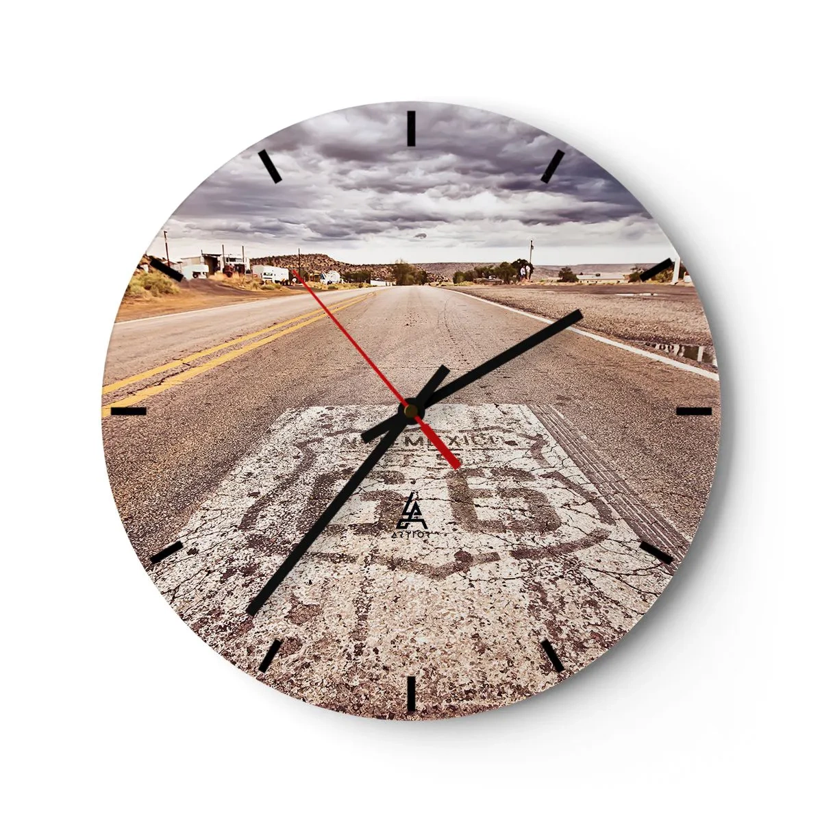 Väggklocka - Klocka på glas - Route 66 under en molnig himmel - 30x30cm - Mother Road - amerikanska legenden - Modern väggdekoration för vardagsrum, kök och sovrum ARTTOR
