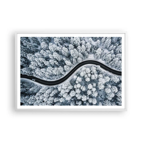 Affisch i vit ram - Genom vinterskogen - 100x70 cm