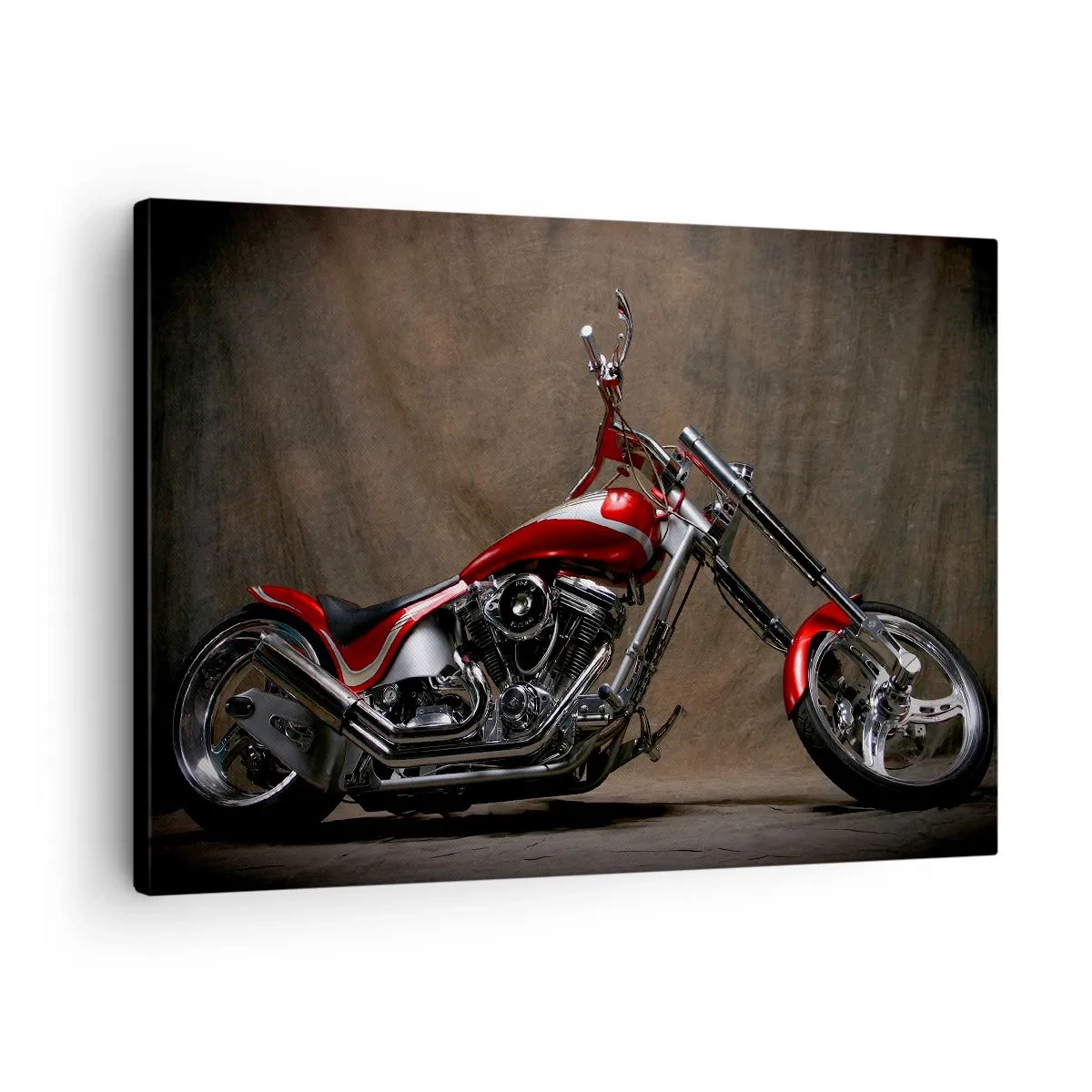 Canvastavla - Bild på duk - Röd specialbyggd motorcykel mot en brun tygbakgrund - 70x50cm - Röd-silver skönhet - Modern väggdekoration för vardagsrum och sovrum ARTTOR
