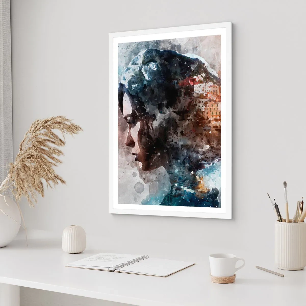 Affisch i vit ram - Berättelse om en tjej med en stad i bakgrunden - 70x100 cm