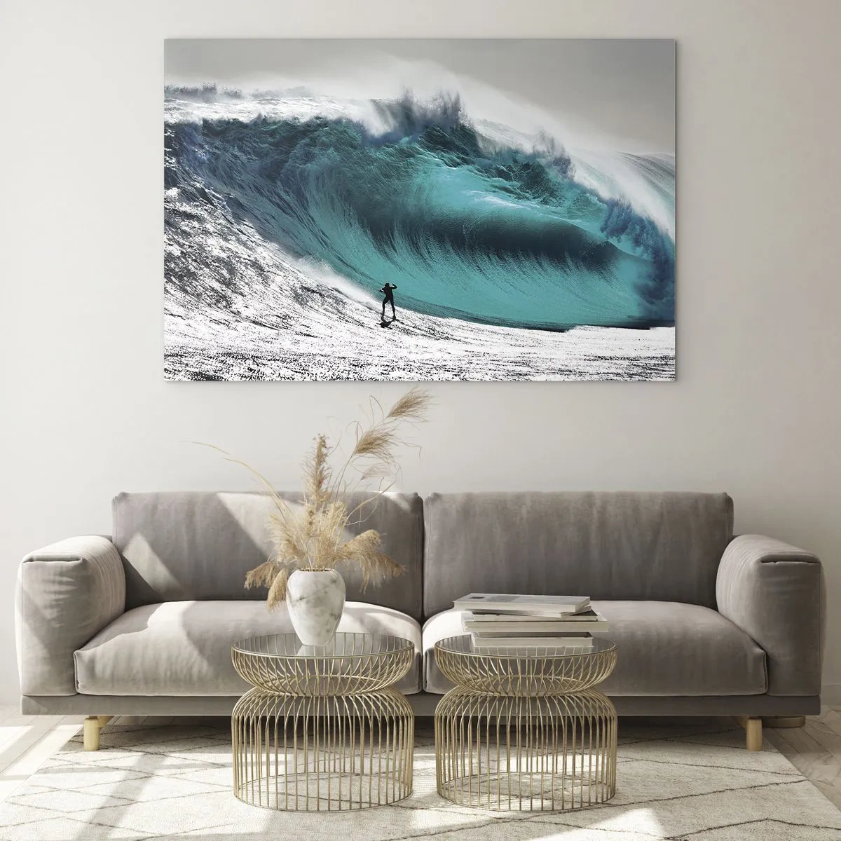 Glastavla - Bild på glas - En surfare framför en enorm våg - 70x50cm - Utmaningen accepterad - Modern väggdekoration för vardagsrum och sovrum ARTTOR