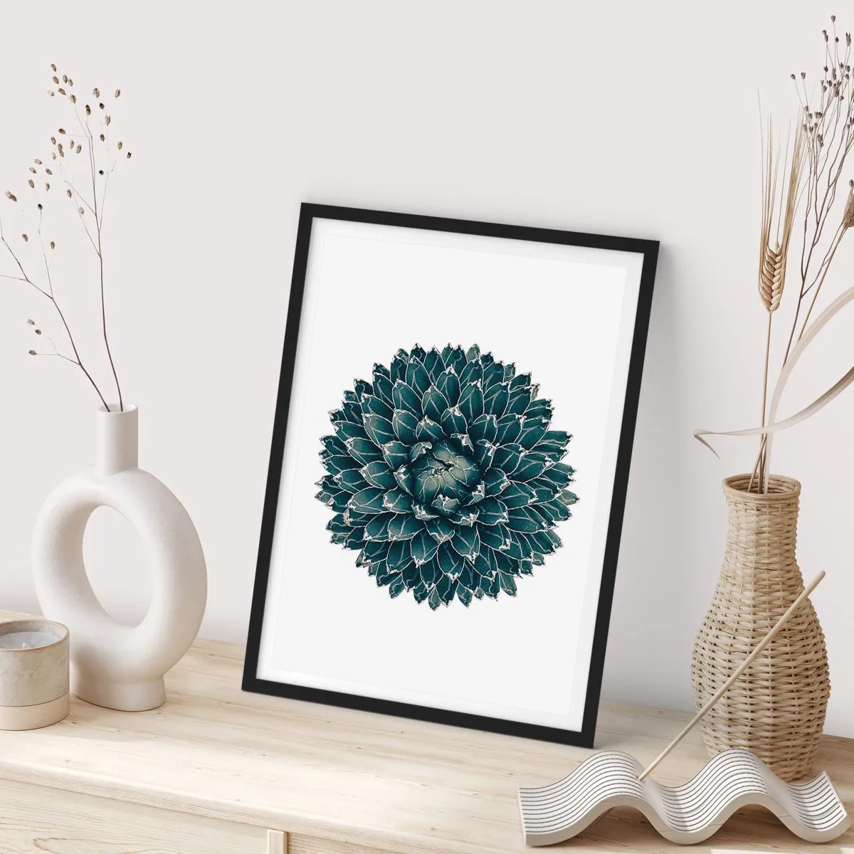 Affisch i svart ram - Öknens stjärna - 50x70 cm