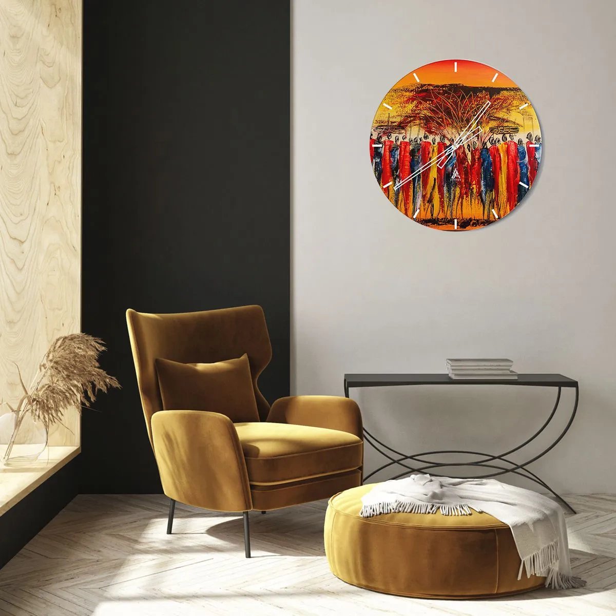 Väggklocka - Klocka på glas - En färgglad scen med afrikanska figurer mot en solnedgångsbakgrund. - 30x30cm - Dit, dit, dit de går - Modern väggdekoration för vardagsrum, kök och sovrum ARTTOR