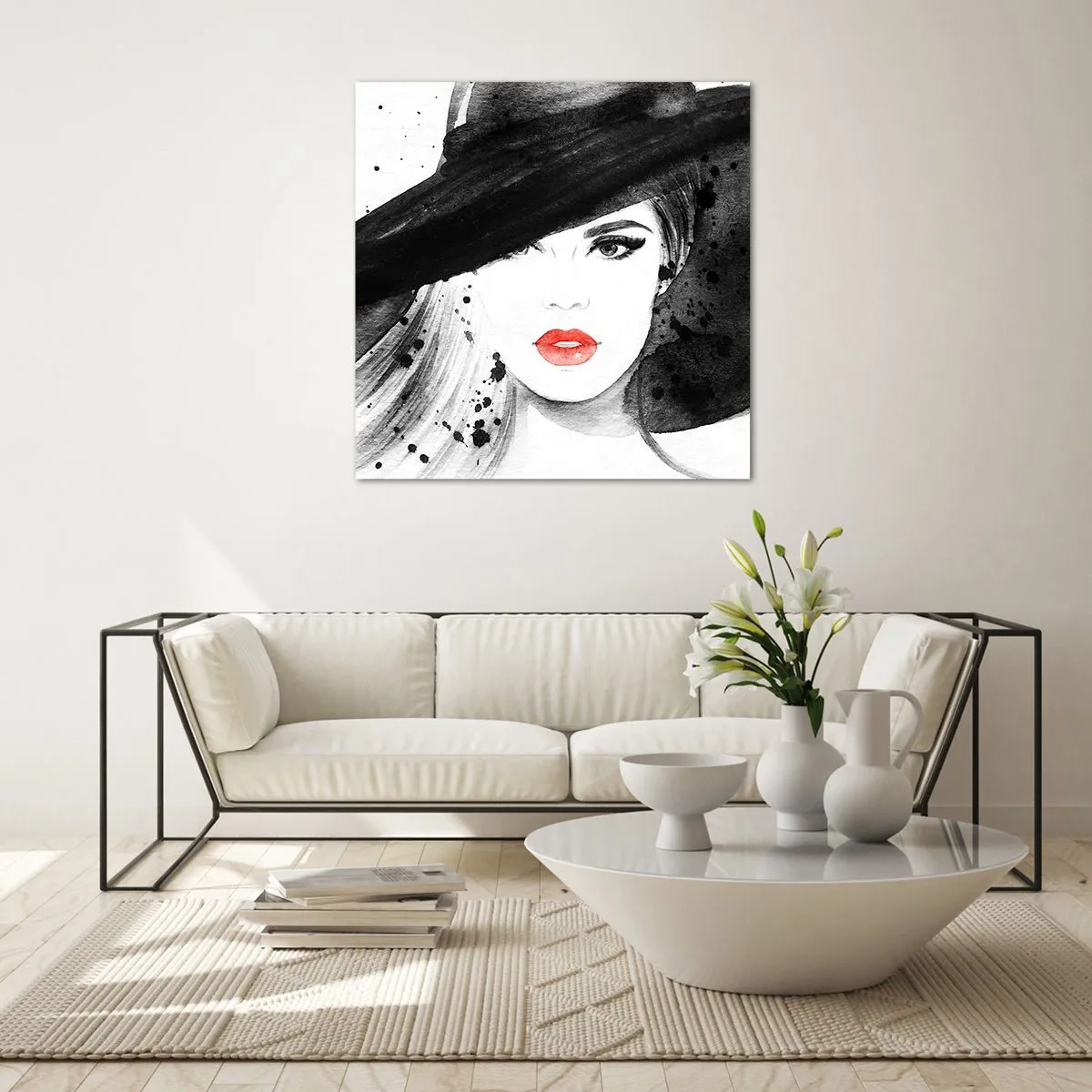 Glastavla - Bild på glas - En dam i svart - 70x70 cm
