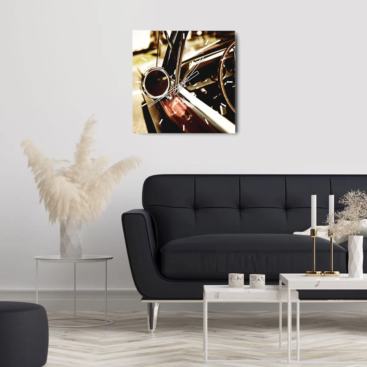 Väggklocka - Klocka på glas - En bil med själ - 30x30 cm