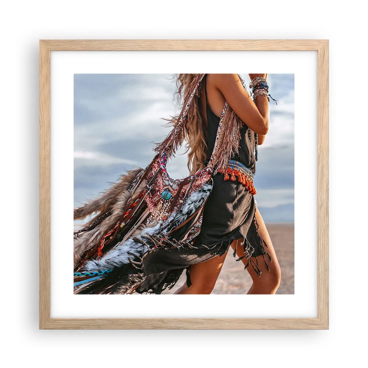 Affisch i ram av ljusek - Shamanens flicka - 40x40 cm