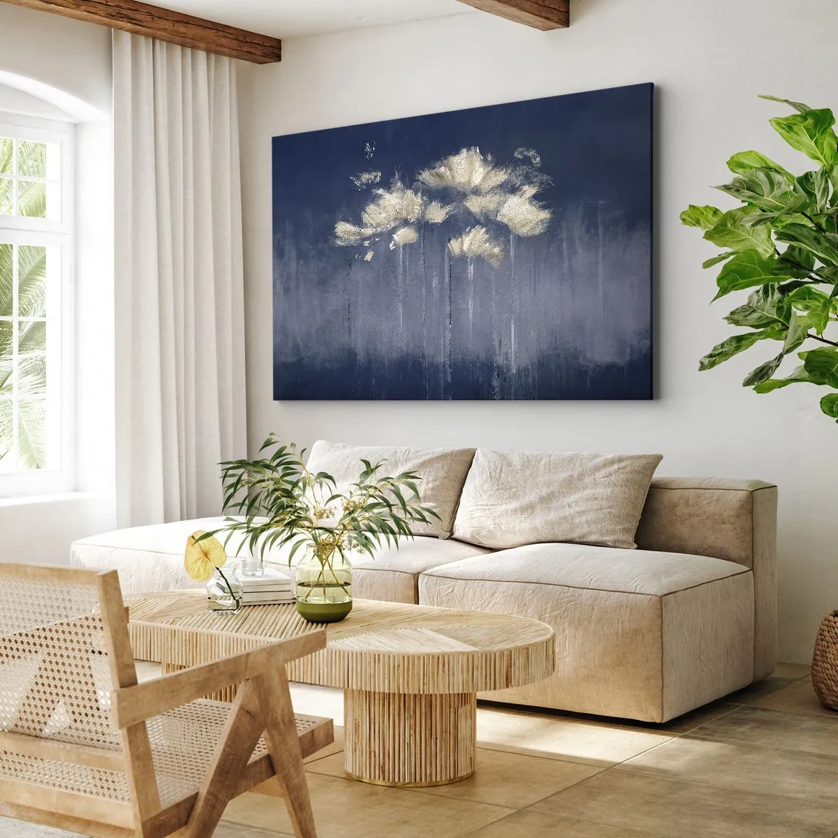 Canvastavla - Bild på duk - Fina blommor på en blå bakgrund - 70x50cm - Som kronblad i vinden - Modern väggdekoration för vardagsrum och sovrum ARTTOR