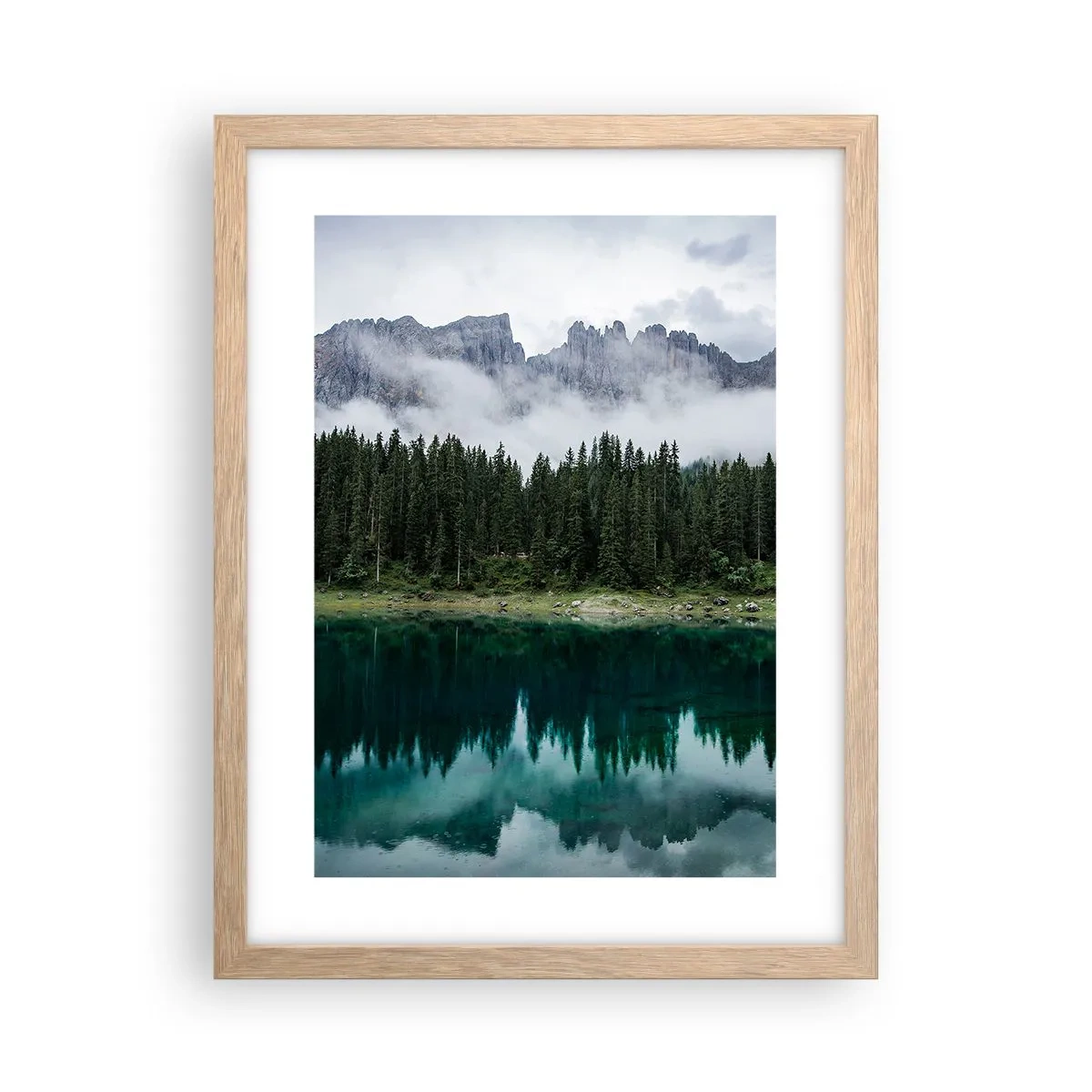 Affisch i ram av ljusek - Tyst, tyst, väck inte sovande vatten... - 30x40 cm