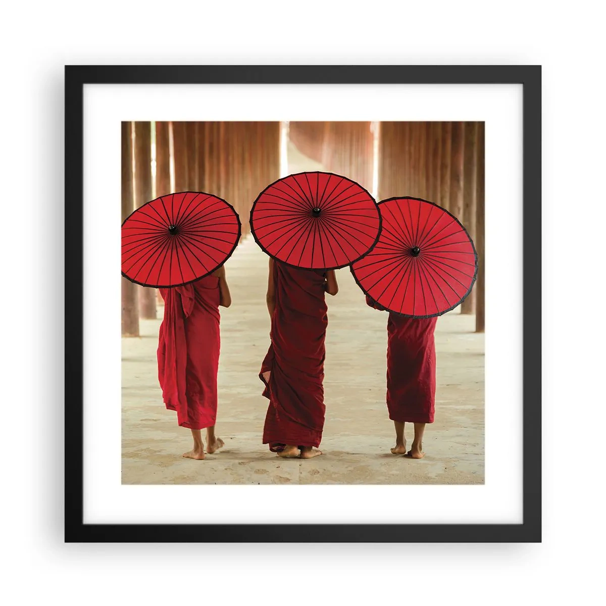 Affisch i svart ram - På väg mot Rena landet - 40x40 cm